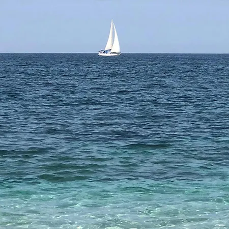 Trilo Διαμέρισμα Orosei